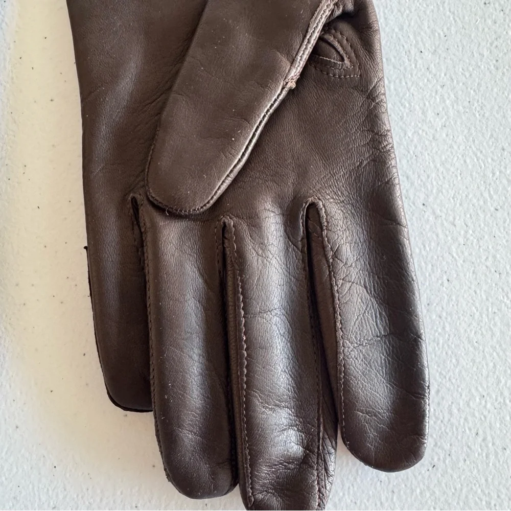 Gaymode Black Ladies Lambskin Gloves size 7.5